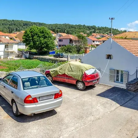 House With A Parking Space Vela Luka, Korcula - 19040 *